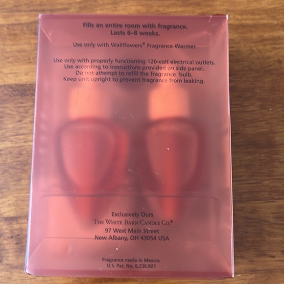 Sweet Cinnamon Pumpkin Wallflowers Fragrance Bulbs from White Barn Candle Co NEW - Picture 2 of 3